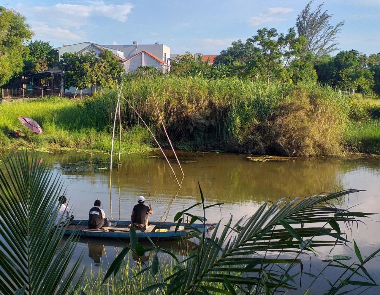 Gió Chiều Homestay - Thôn quê 2 mặt sông có bể bơi Hoi An Exterior foto